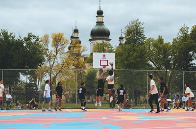 Buckets & Borders Launches First Winnipeg-Based Project